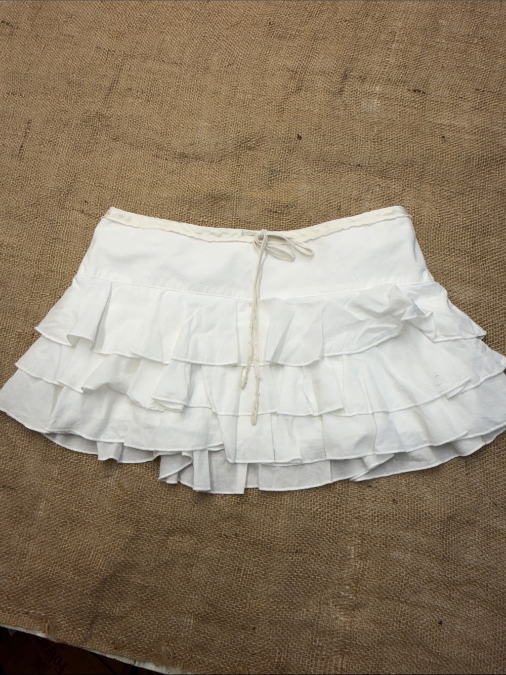Vintage Y2K Abercrombie & Fitch White Tiered Ruffle Cotton Mini Skirt Sz XS